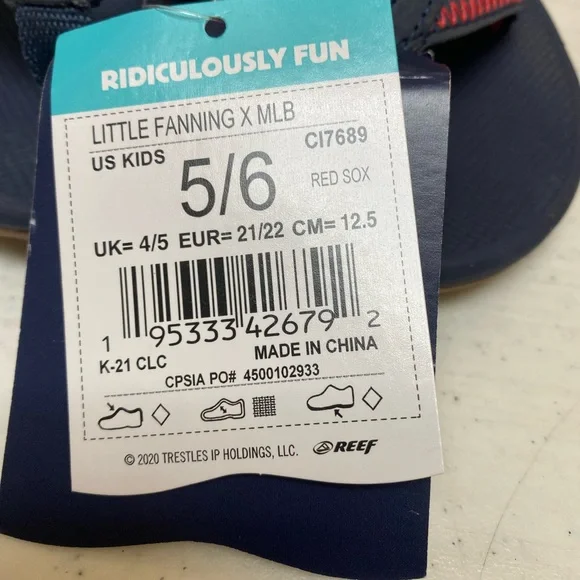 Boston Ref Sox REEF sandals kids 5/6 - Picture 6 of 6